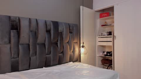 Snapshot of lorena_vieira_ chatting on 8, 2, 2025 Lorena Vieira online show from 8, 2, 2025