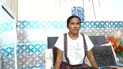 lorenaluna online show from 3, 3, 2026