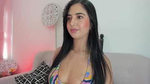 L O R E N online show from 9, 2, 2025