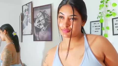 loretahorny online show from 12, 2, 2026