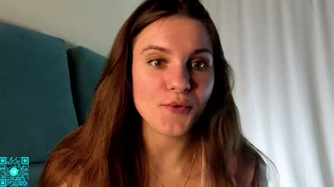 Chloe for Fan BlackHole online show from 27, 3, 2026