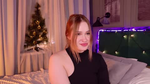 Snapshot of lori_mason chatting on 15, 12, 2024 Lori online show from 15, 12, 2024
