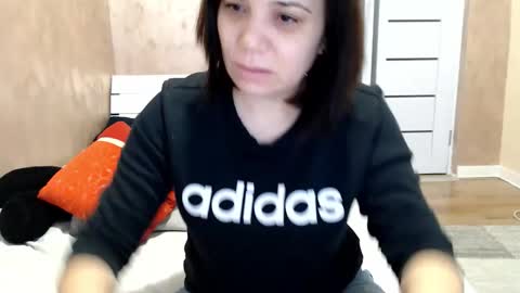 Snapshot of lorragrey chatting on 6, 2, 2026 LorraGrey online show from 6, 2, 2026