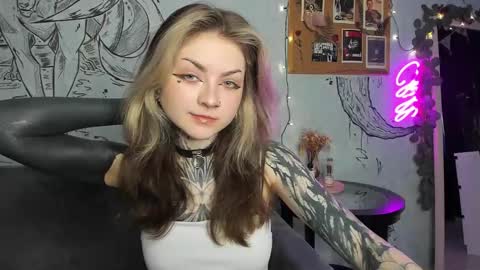 Snapshot of lostallice chatting on 11, 3, 2025 lostallice online show from 11, 3, 2025