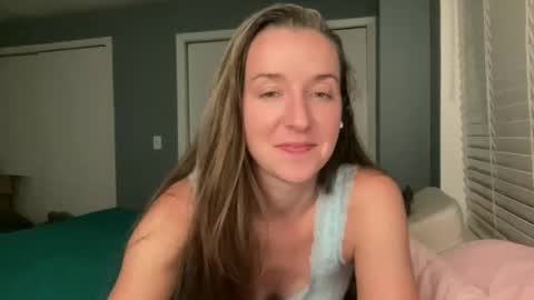 Snapshot of lothlori chatting on 28, 4, 2026 lothlori online show from 28, 4, 2026