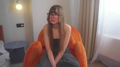 Snapshot of louettakarn chatting on 16, 5, 2026 Sade online show from 16, 5, 2026