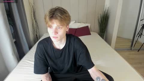 louie_evans online show from 21, 12, 2025