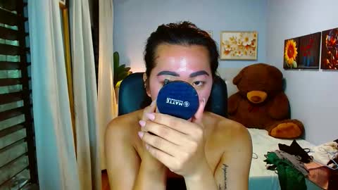 Snapshot of louie_sexy chatting on 5, 5, 2026 Cathy online show from 5, 5, 2026