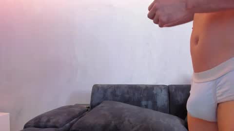 Snapshot of louis_connor chatting on 21, 2, 2026 Louis online show from 21, 2, 2026