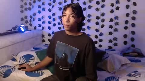 Snapshot of louis_hardstar chatting on 17, 2, 2025 Louis Valdz online show from 17, 2, 2025