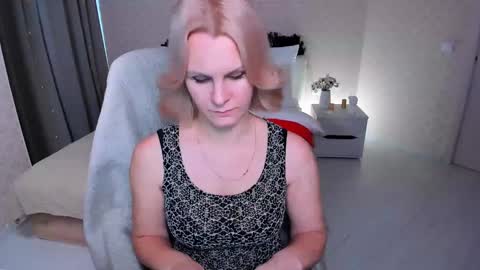 Louisa online show from 30, 12, 2024