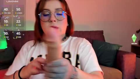 Snapshot of louisa_claire_ chatting on 13, 2, 2025 LuisaIG x luisa clair online show from 13, 2, 2025