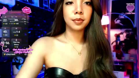 Louisa online show from 16, 4, 2026