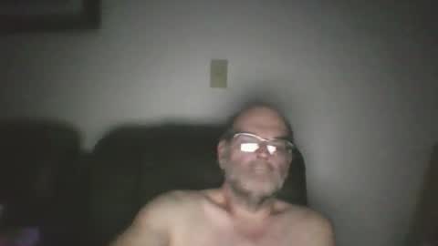 Snapshot of louism13 chatting on 18, 3, 2026 louism13 online show from 18, 3, 2026