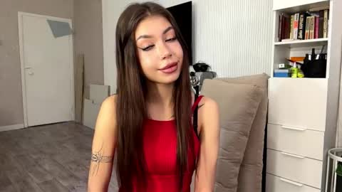 Flora online show from 15, 3, 2026