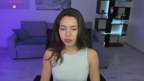 lounacutie online show from 1, 12, 2025