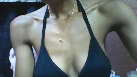 lovaelisa online show from 28, 11, 2025