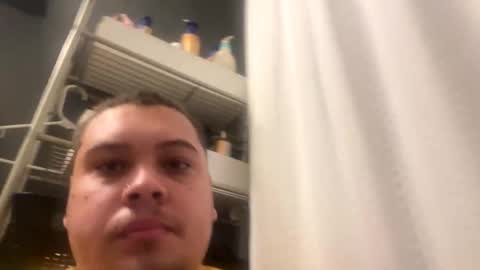 Snapshot of love01109 chatting on 25, 9, 2025 love01109 online show from 25, 9, 2025