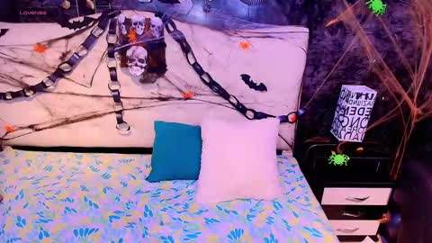 Ainhoa online show from 16, 10, 2025