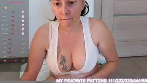 Snapshot of love_jessy_love chatting on 30, 7, 2026 jessmy pleasure is in your hands s online show from 30, 7, 2026