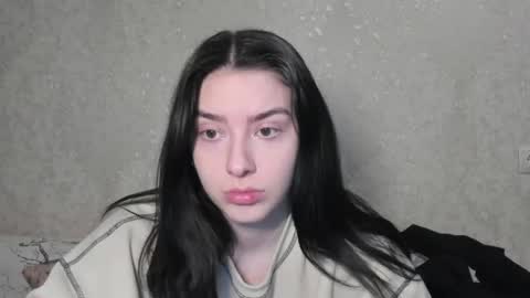Snapshot of love_lina_muuur chatting on 25, 4, 2026 LINA online show from 25, 4, 2026