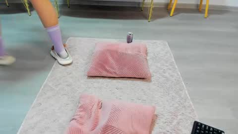 Andreea online show from 9, 4, 2026