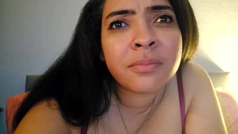 Snapshot of love_raquel_xo chatting on 20, 3, 2026 Raquel Love online show from 20, 3, 2026