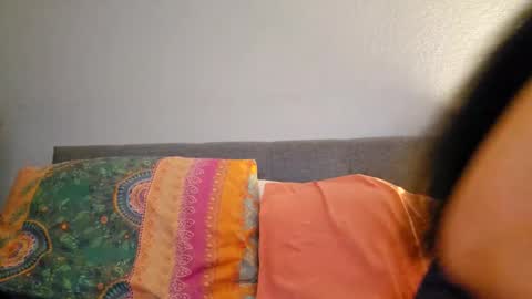 Snapshot of love_raquel_xo chatting on 29, 4, 2026 Raquel Love online show from 29, 4, 2026