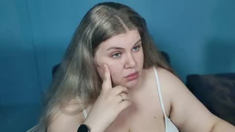 Snapshot of love_wiggy18 chatting on 9, 7, 2026 Ally online show from 9, 7, 2026