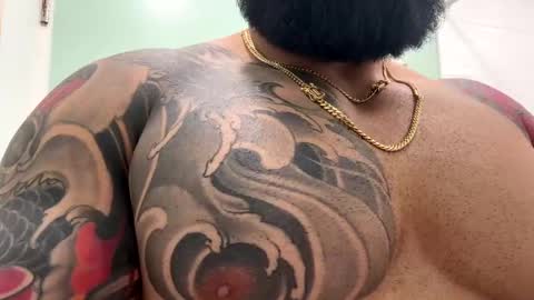 loveathickbitch online show from 21, 9, 2025