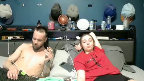 Snapshot of lovecoupleqc chatting on 8, 3, 2026 lovecoupleqc online show from 8, 3, 2026