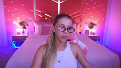 loveedove online show from 22, 6, 2026