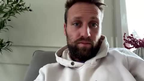 Snapshot of lovefuesse chatting on 25, 11, 2025 lovefuesse online show from 25, 11, 2025