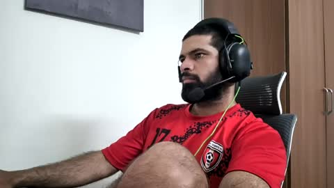 Snapshot of lovehairyindian chatting on 1, 7, 2026 Indian hairy online show from 1, 7, 2026