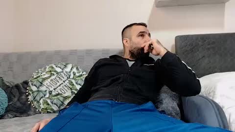 loveivat80 online show from 15, 12, 2024