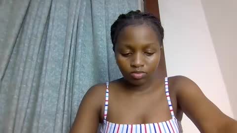 lovelbrownie online show from 10, 11, 2025