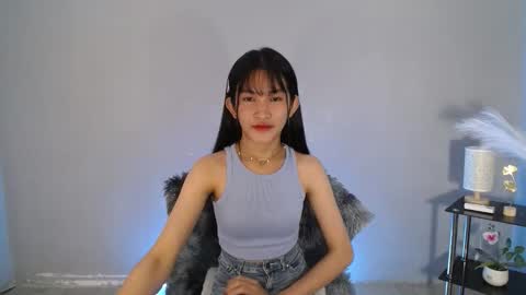 Snapshot of lovely_bellax chatting on 6, 5, 2026 BELLA online show from 6, 5, 2026