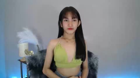 Snapshot of lovely_bellax chatting on 13, 5, 2026 BELLA online show from 13, 5, 2026