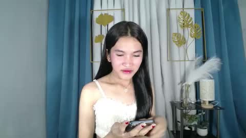 Snapshot of lovely_bellax chatting on 18, 5, 2026 BELLA online show from 18, 5, 2026