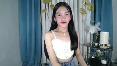 Snapshot of lovely_bellax chatting on 19, 5, 2026 BELLA online show from 19, 5, 2026