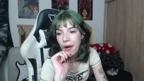 Cassie online show from 6, 1, 2025