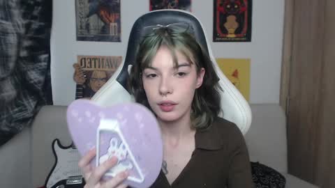 Cassie online show from 29, 1, 2025