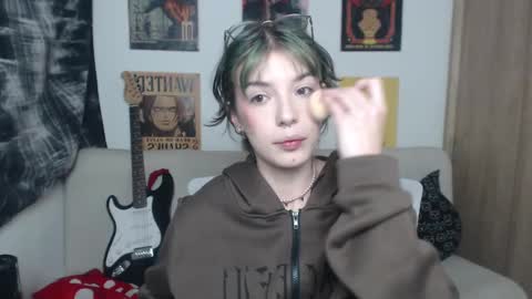 Cassie online show from 11, 2, 2025