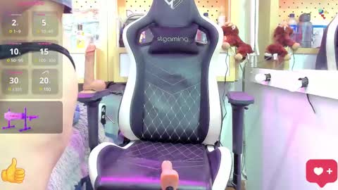 Snapshot of lovely_chloe19 chatting on 11, 3, 2025 Chloe online show from 11, 3, 2025