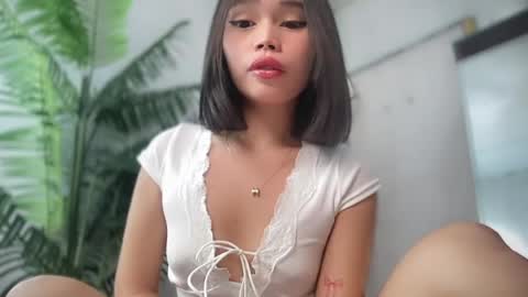 lovely_cittie18 online show from 13, 4, 2026