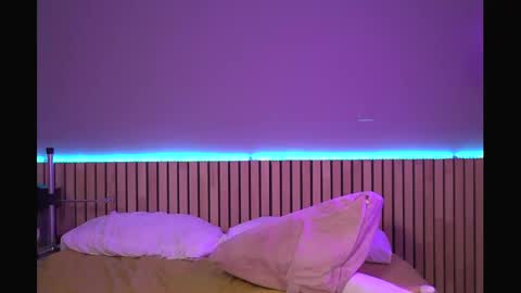 Snapshot of lovely_emma18 chatting on 15, 1, 2025 Emma online show from 15, 1, 2025
