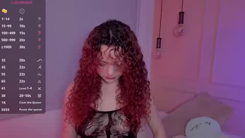 Snapshot of lovely_emma18 chatting on 22, 9, 2025 Emma online show from 22, 9, 2025