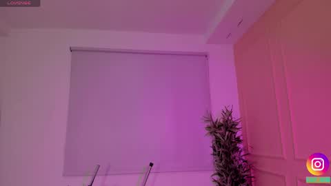 Snapshot of lovely_emma18 chatting on 22, 4, 2026 Emma online show from 22, 4, 2026