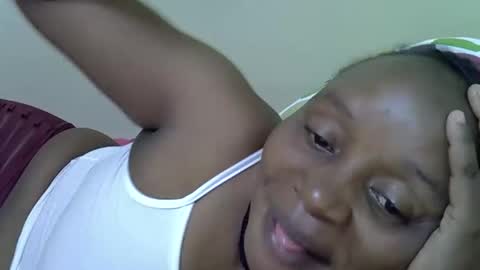 Snapshot of lovely_gee chatting on 19, 4, 2026 sexylover online show from 19, 4, 2026