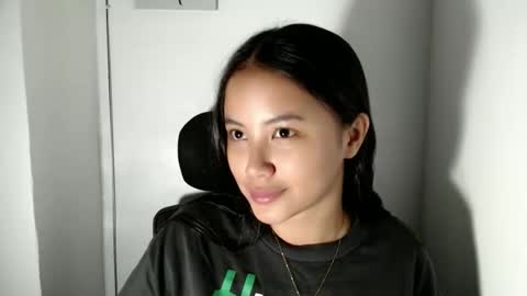 Snapshot of lovely_kiara16 chatting on 17, 4, 2026 Kiara online show from 17, 4, 2026